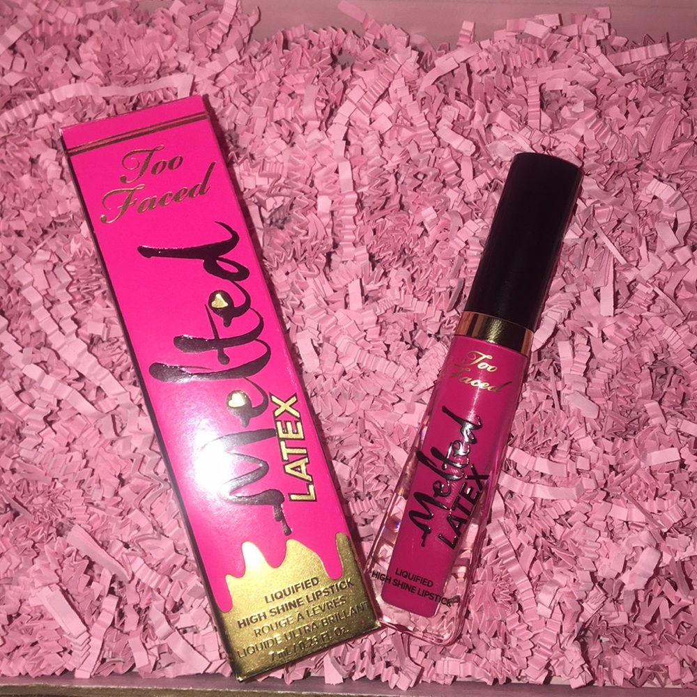 NWT Too Faced Melted Matte
